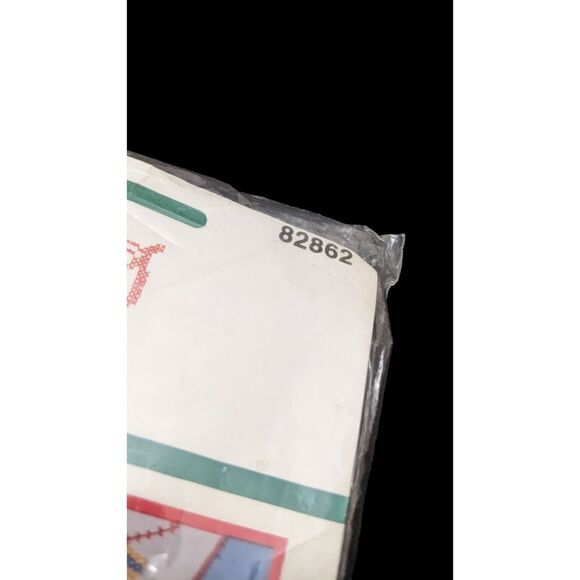 Bucilla Cross Stitch Tablerunner 82862 All A Good Night Vintage 1990 Christmas - Picture 2 of 5